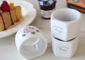 マニーローズ 陶器 ナプキンリング