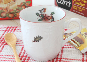 マニー ウィンターグリーティング 陶器 マグカップ(R)