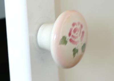 マニーローズ 陶器 ノブL