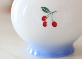 メゾンドマニー チェリー 陶器 ラフレゾン シュガーポット
