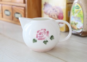 メゾンドマニーローズ 陶器 ラフロレゾン ミルクピッチャー