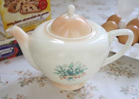 マニー エルブ 陶器 オレンジ ティーポット