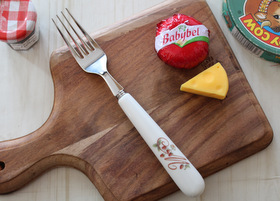 マニー ロココ 陶器ハンドルカトラリー ディナーフォーク