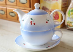 メゾンドマニー チェリー 陶器 ラフレゾン ティーフォーワン