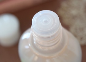 イマン ダイアナローズ ガラスボトル 100ml