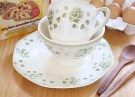 マニー セゾンドローズ 陶器 マグカップ(Gr)