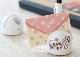 マニー レールデュロココ 陶器 メモスタンド丸