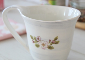 マニー ポム 陶器 マグ