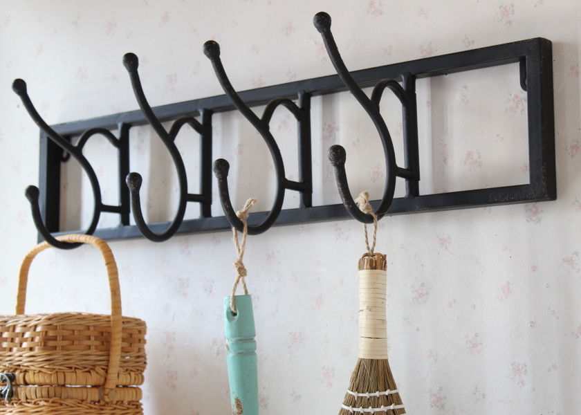 マニー GC 壁掛け4フックBLACK