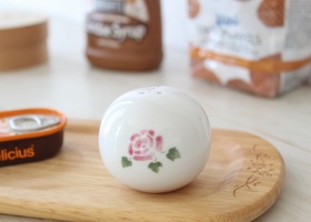 マニー マルゴーローズ ペッパーボトル(3つ穴)