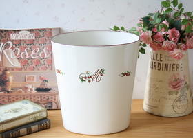 マニーロココ ダストボックス・オーバル