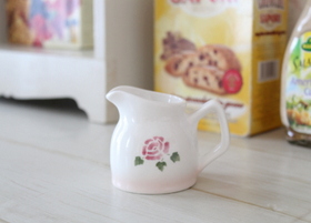 マニーローズ 陶器 ルールデュテ クリーマー