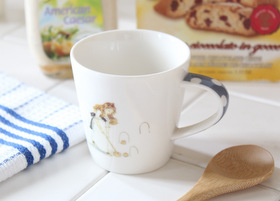 マニー プティタンジュ 陶磁器 キッズマグ