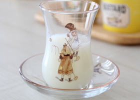 マニー プティタンジュ ガラス チャイグラス&ソーサー クロッケ2