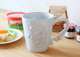 マニー GC ミュゲ・すずらん陶器 マグカップ
