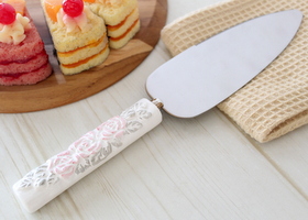 【50%OFF】ロレッタ マーチン 陶器 ケーキサーバー