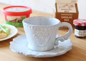 マニー GC ミュゲ・すずらん陶器 カップ&ソーサー