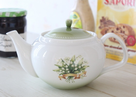 マニー フェリシエンヌ・ド・プランタン エルブ ティーポット