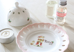 マニー クリスマス・レース陶器 ボンボニエール(ピンク)