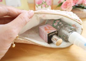 ボンクラージュ 布製品 ポーチ バラ