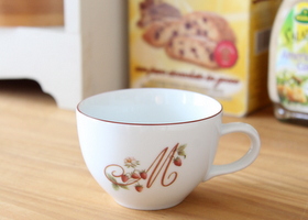 マニーロココ 陶器 ショワド ティーマグ