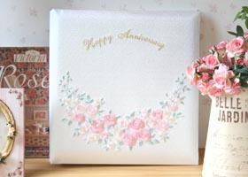 【70%OFF】ウェディングアルバム シルバー(ローズ刺繍入り)