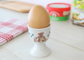 マニールプティデジュネ ベア 陶器 エッグカップ