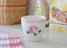 マニー メリーベル ローズ 陶器 コーヒーカップ