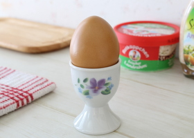 マニールプティデジュネ ヴィオレ 陶器 エッグカップ
