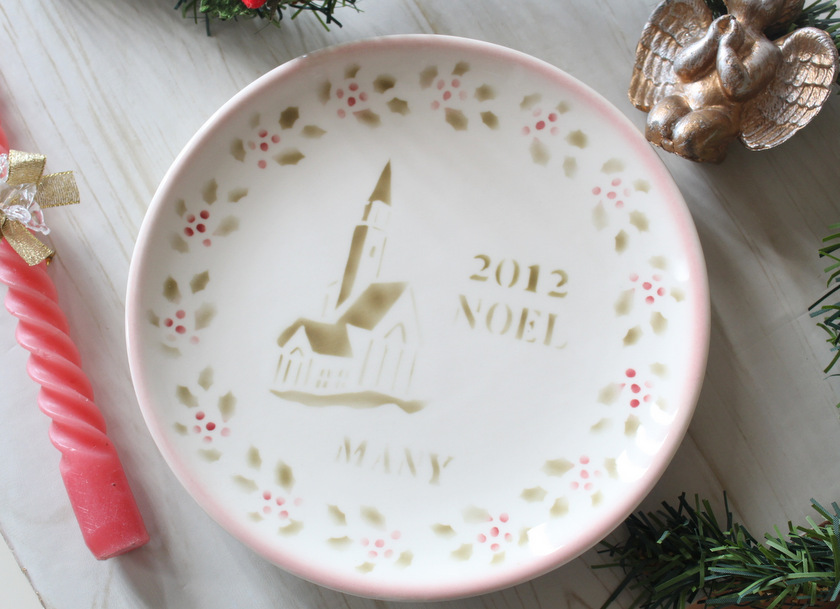 マニー クリスマス陶器 プレート チャーチ(ピンク)