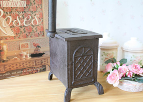 マニー グランシュマン アンティークミニストーブ 角