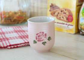 マニー ルミエールドラネージュ 陶器 ローズ ティーカップ