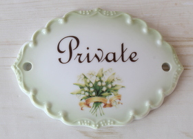 マニーエルブ 陶器 ドアプレート プライベート