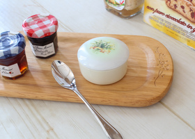 マニーエルブ 陶器 プチケース(ラウンド)