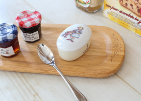 マニープチメゾン 陶器 プチケース(オーバル)