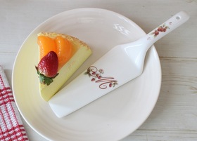 マニーロココ 陶器 ケーキサーバー